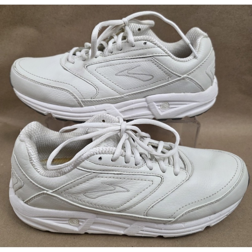 Brooks (Sz 10.5 Wide D) Women's Addiction Shoes White 120032-1D-111